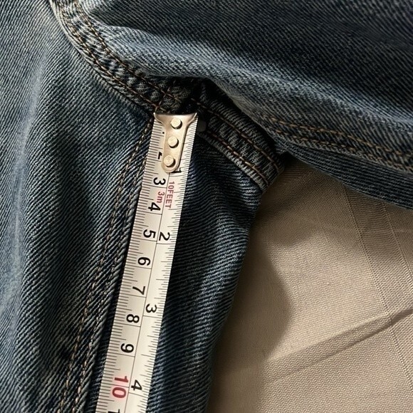 New Old Navy Plus High-Rise Button-Fly Slouchy Taper Ripped Ankle Jeans‌‌‌‌‌‌‌ - Picture 6 of 7